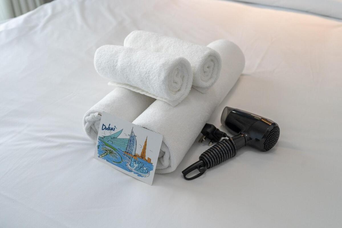 Artistic 1-bedroom Perfect For Couple At Mayfair Tower, Business Bay! Lejlighed