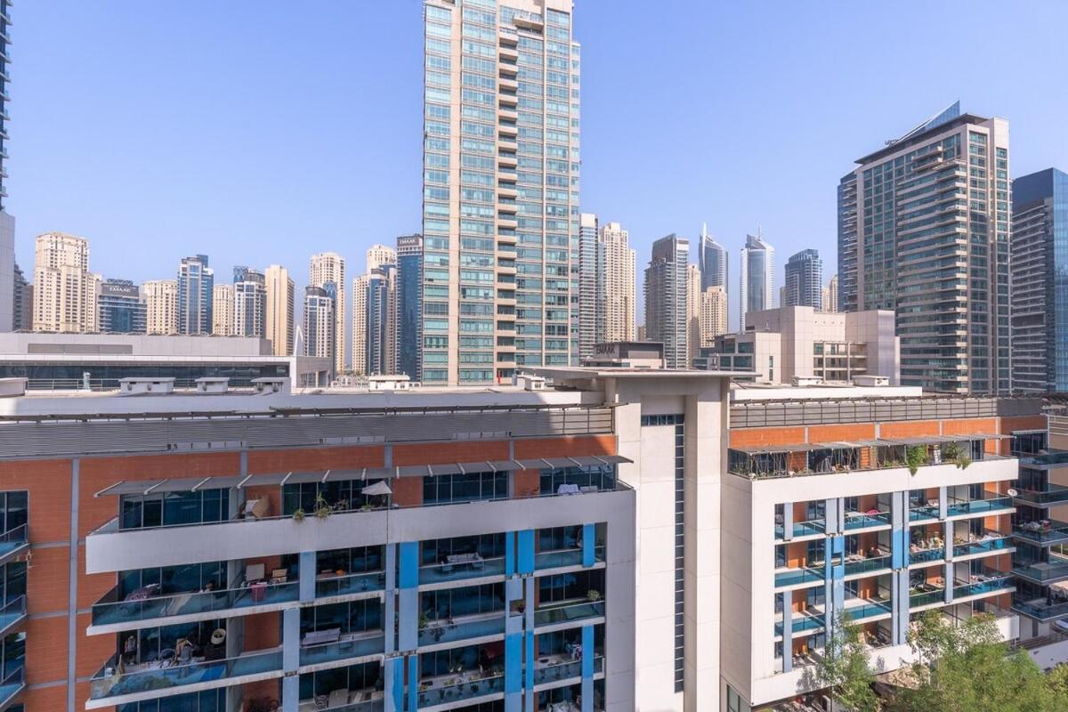 Stylish 1-bedroom In Marina Near The Walk! Apartamento