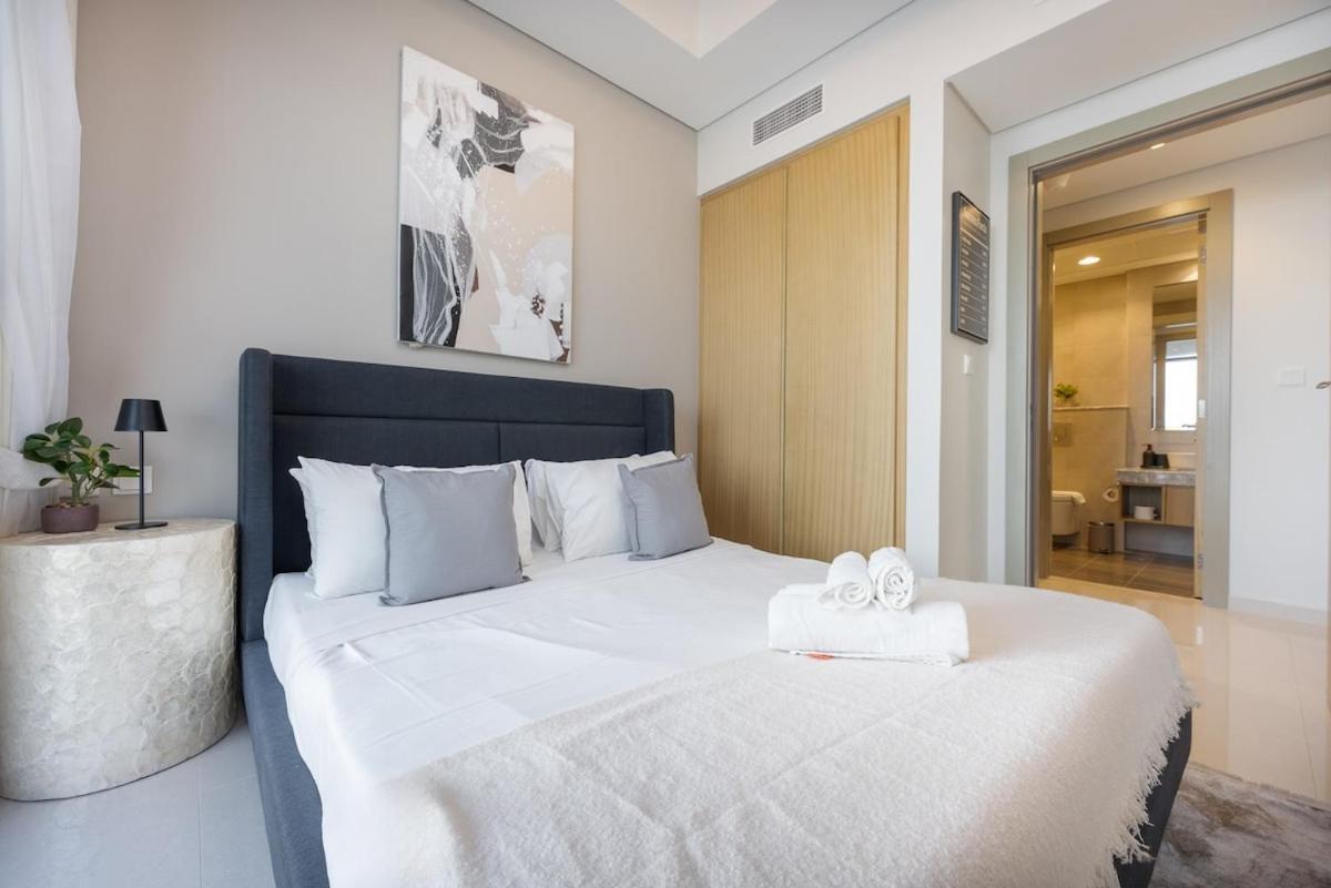 Elegant 2 Bedroom With Great Views In Business Bay Dubaï