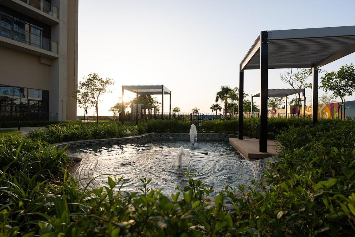 Elegant 2 Bedroom With Great Views In Business Bay * Dubaï