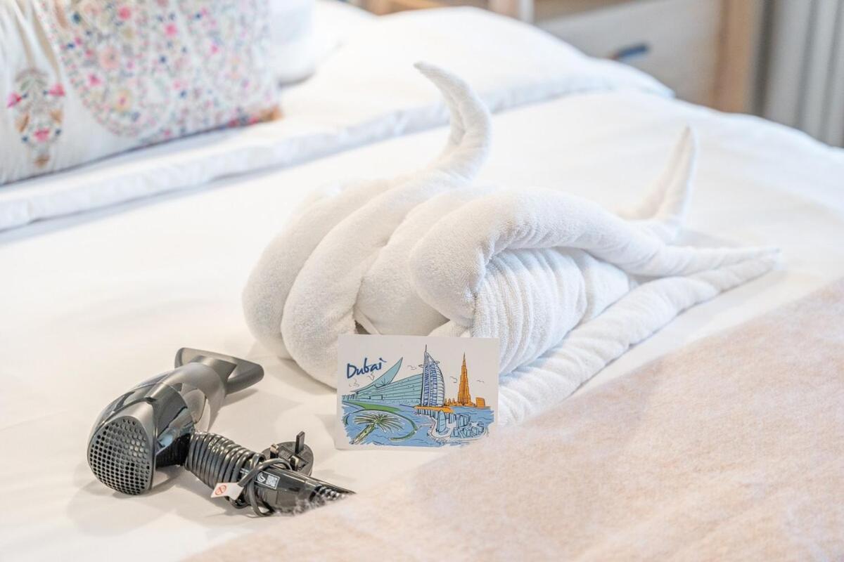 Apartamento Spacious 3-bedrooms With Cozy Balcony In Palm Jumeira!