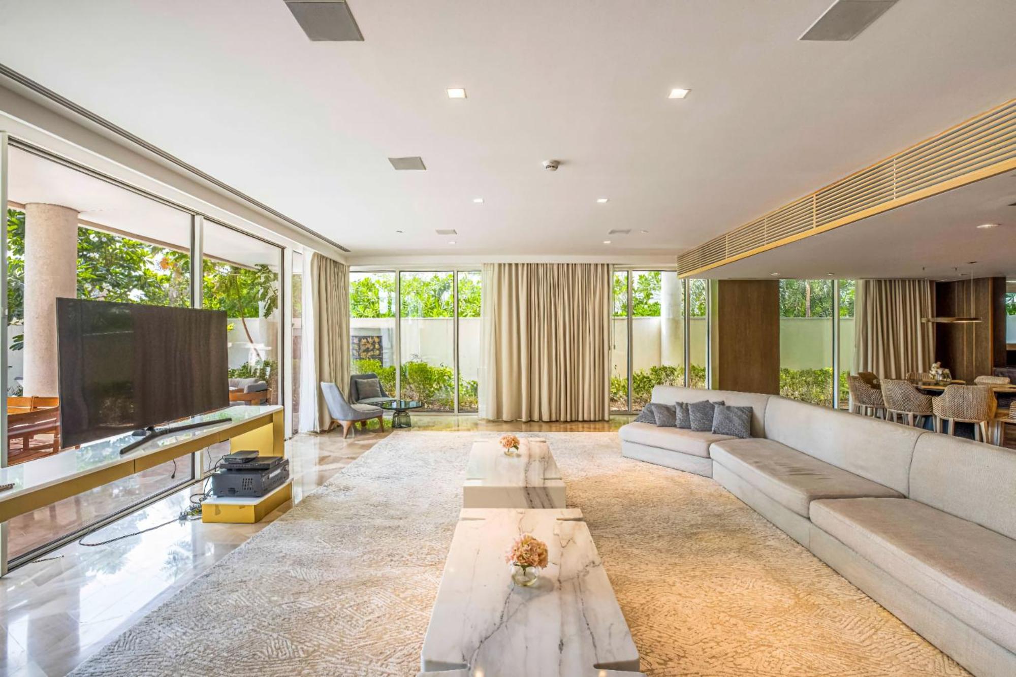 Palm Haven Luxe 3 Bed Townhouse With Private Pool Dubaï