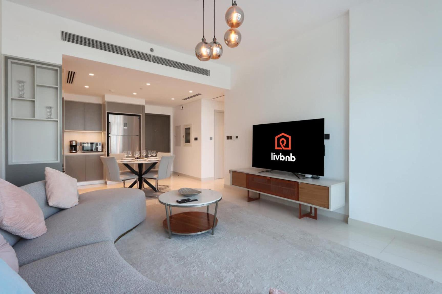 Livbnb - 2br With Stunning Views, Beachfront Living * Dubaï