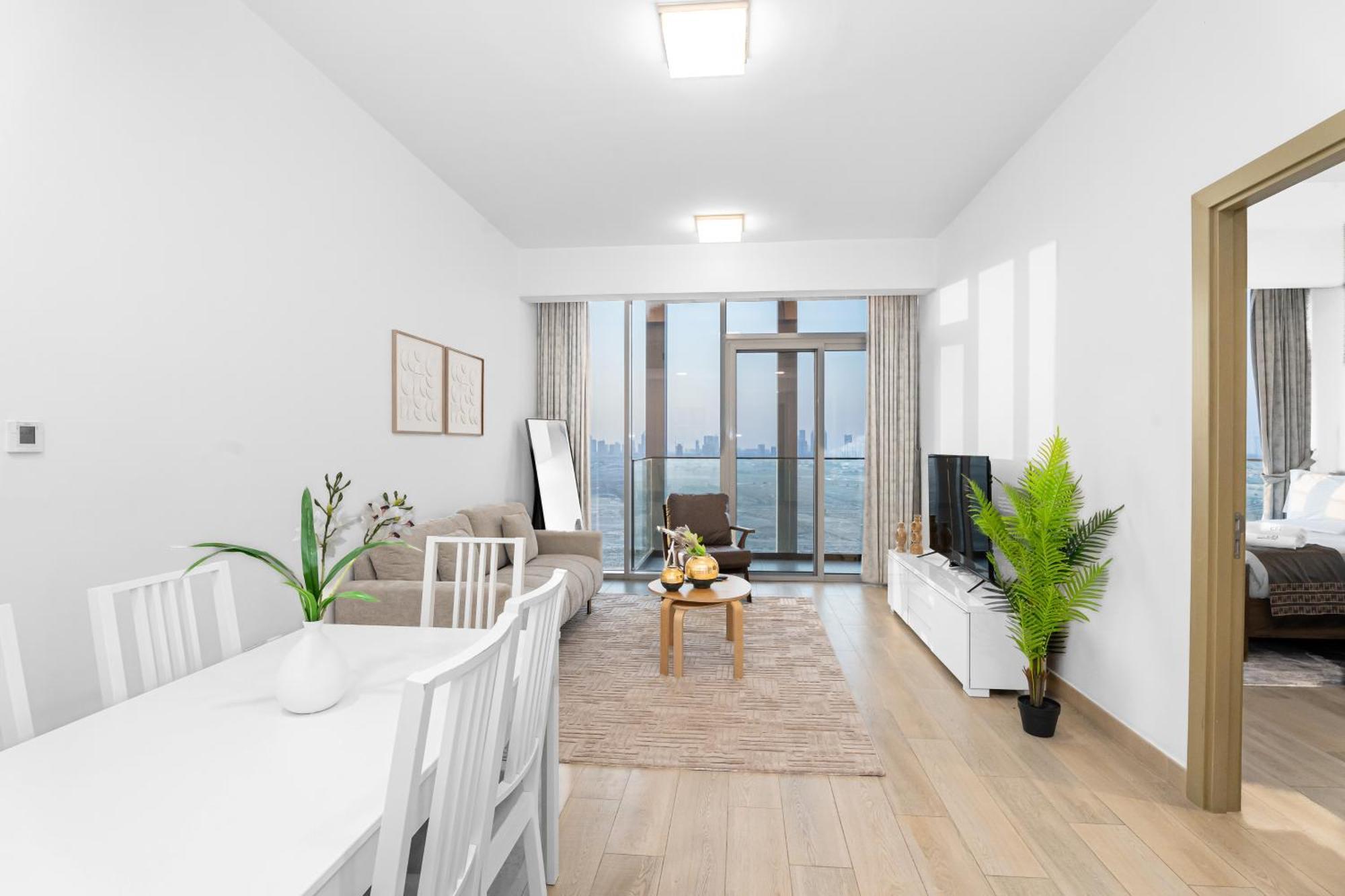 Escape24 Modern Bloom Tower Jumeirah Village Circle Jvc Apartamento Dubái