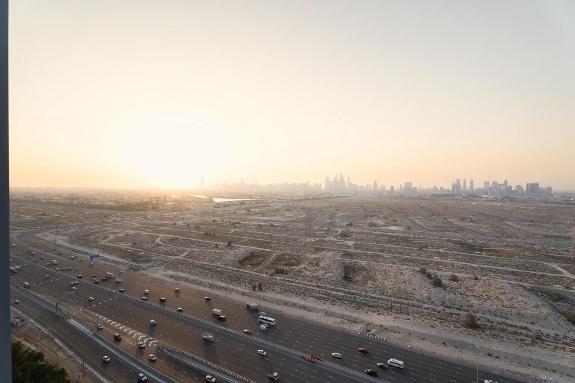 Apartamento Escape24 Modern Bloom Tower Jumeirah Village Circle Jvc *