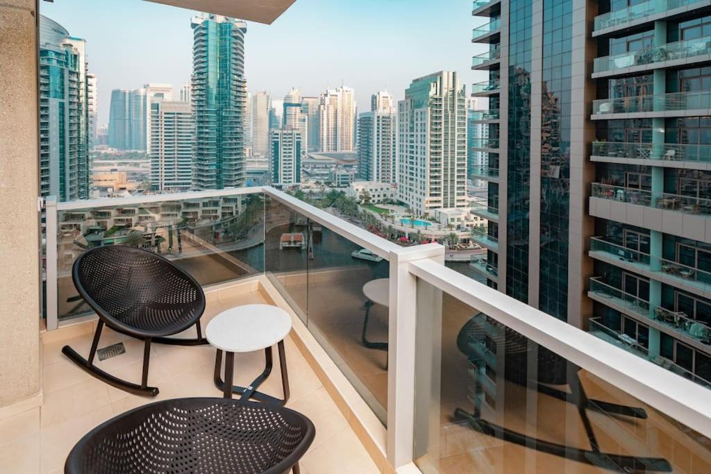 Appartement Prime Retreats - Steps To Grosvenor Marina Dubai