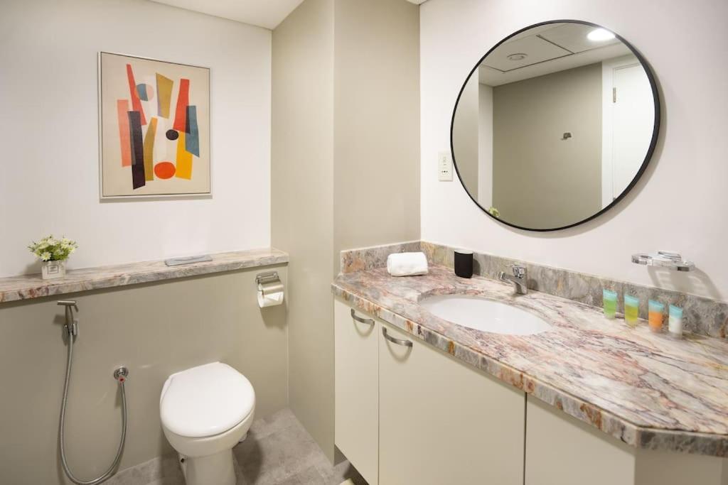 Prime Retreats - Steps To Grosvenor Marina Appartement Dubai