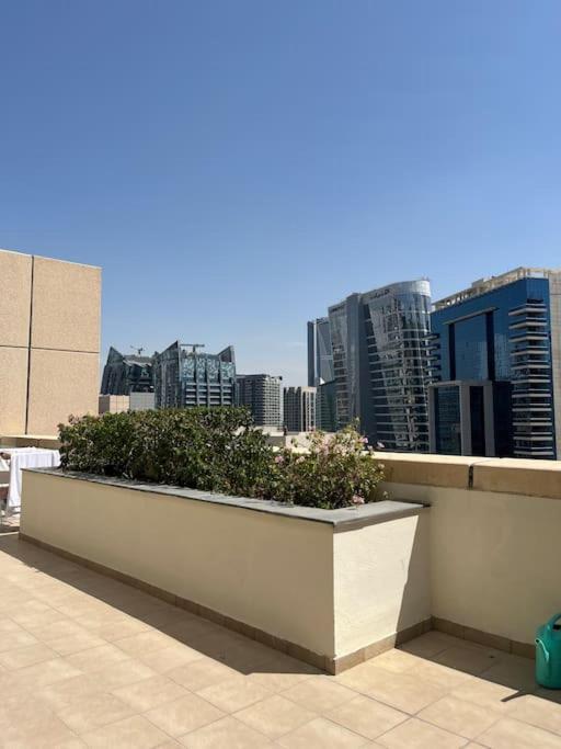 In Business Bay, Uae Dubaï