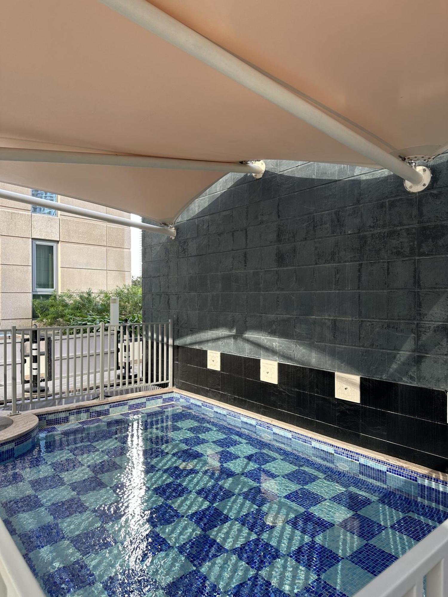 Apartment Burj Khalifa Views - 5 Min Walk From Mall - Upgraded - Designer Choice - 8 People - Opera Dubai