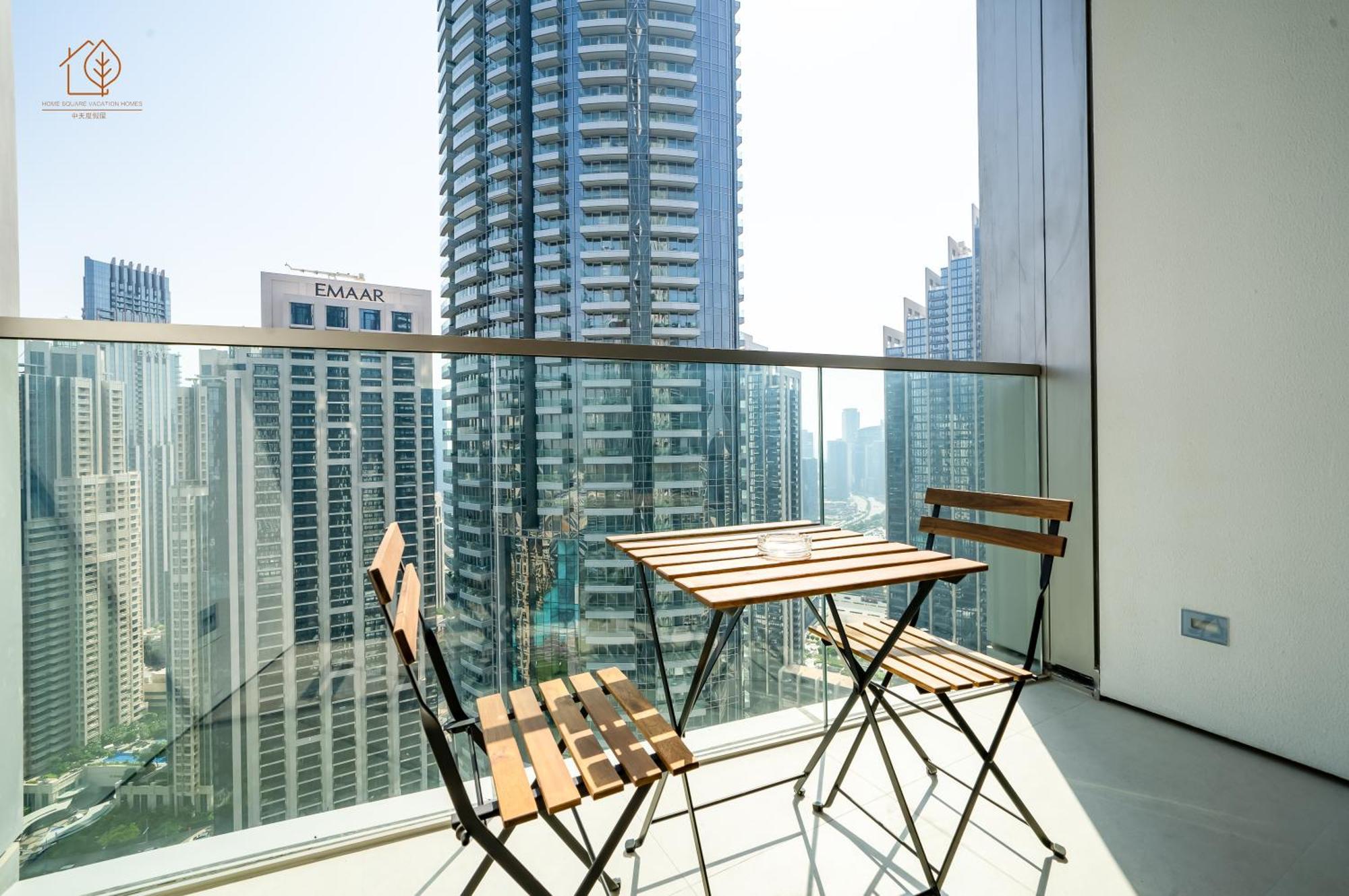 Cozy With Panoramic Views Near Burj Khalifa 198gr-2 Appartement