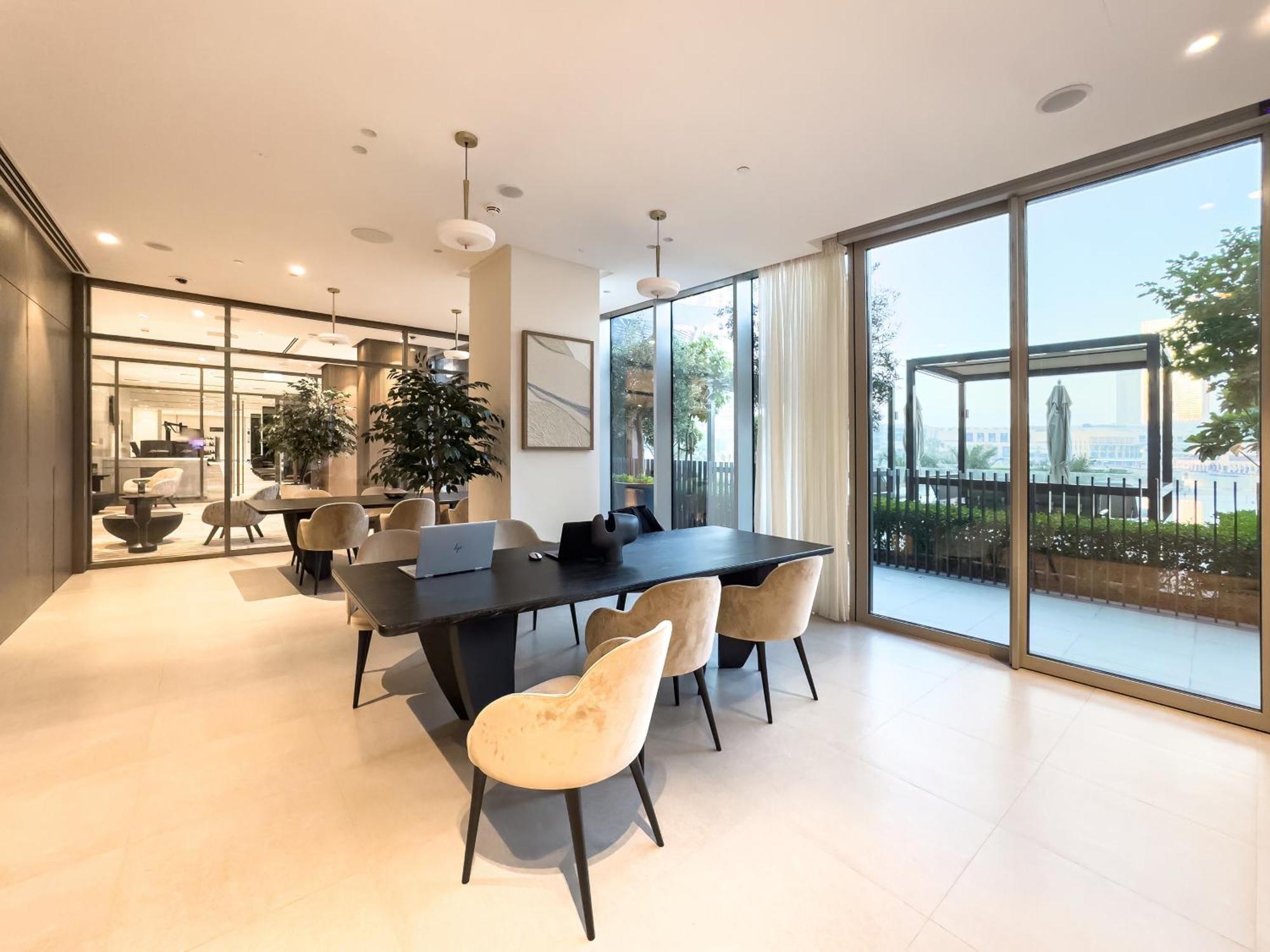 Appartamento Grandeur 2 Bedroom I Burj Khalifa & Fountain Views I Free Parking, Gym, Pool, Wi-fi & Ps5 I By Skyline Serenity