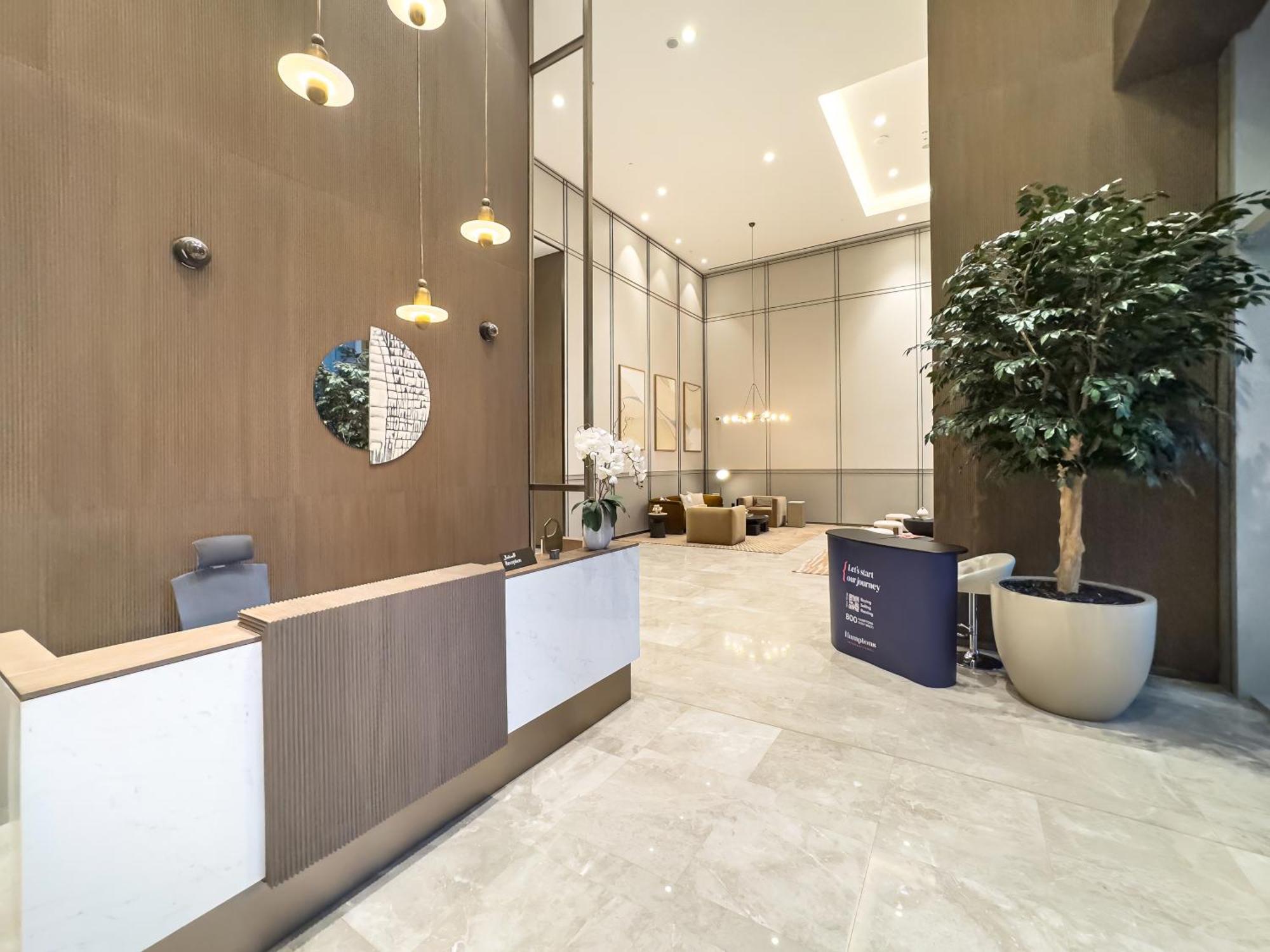 Grandeur 2 Bedroom I Burj Khalifa & Fountain Views I Free Parking, Gym, Pool, Wi-fi & Ps5 I By Skyline Serenity Appartamento