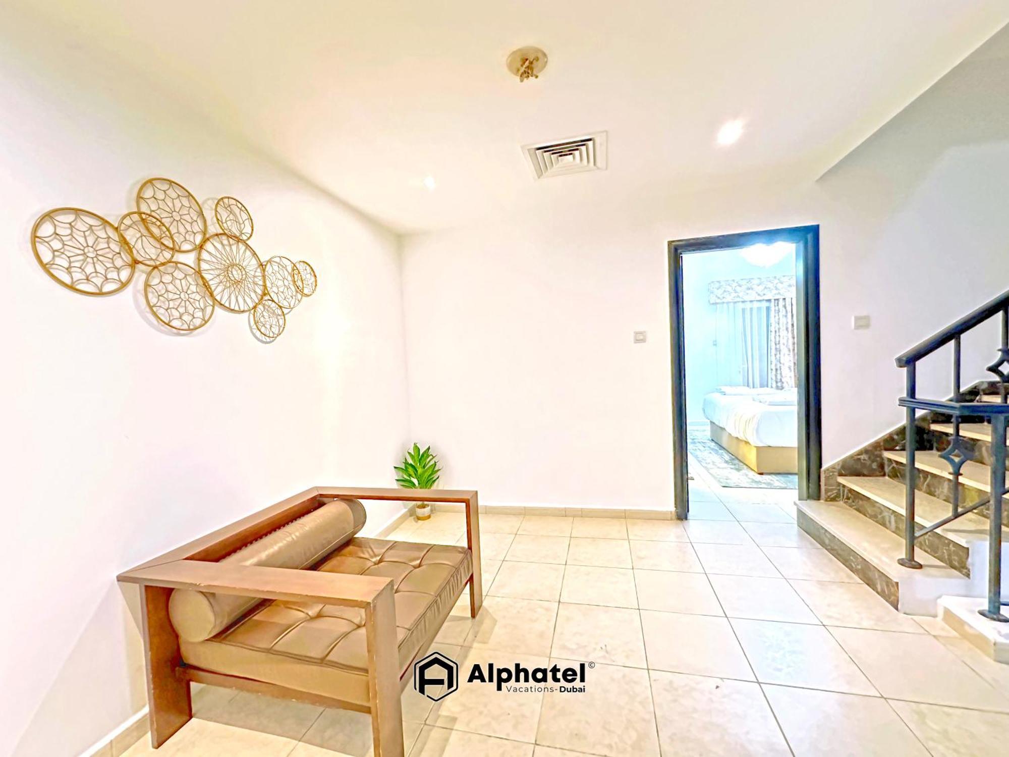 Elegant 3-bedroom In Jvc - - Ideal For Modern Lifestyles - By Alphatel Vacations Wisma tamu *