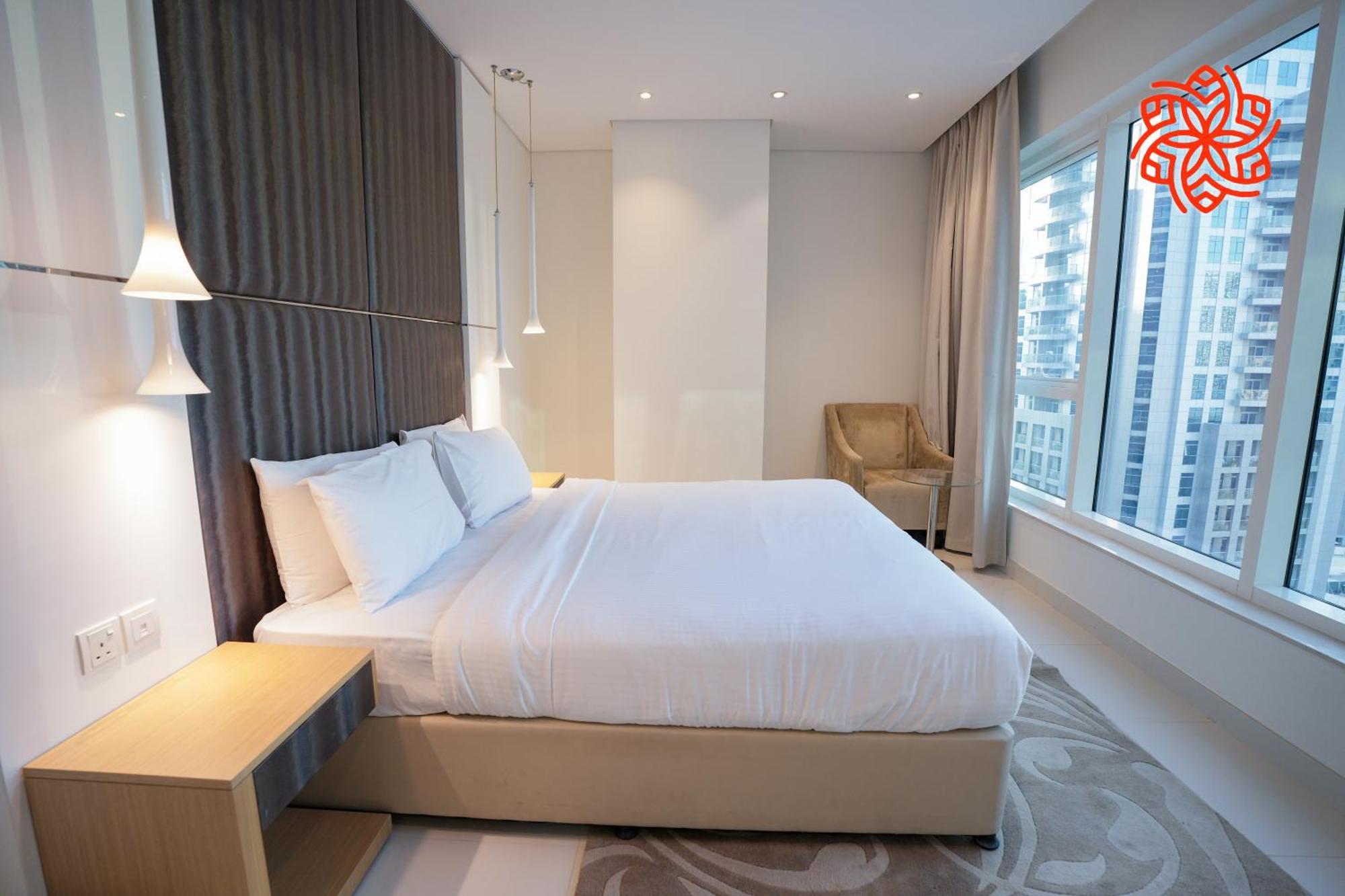 Alashrafia Saray- Upscale 1bdr In Canal Views * Dubaï