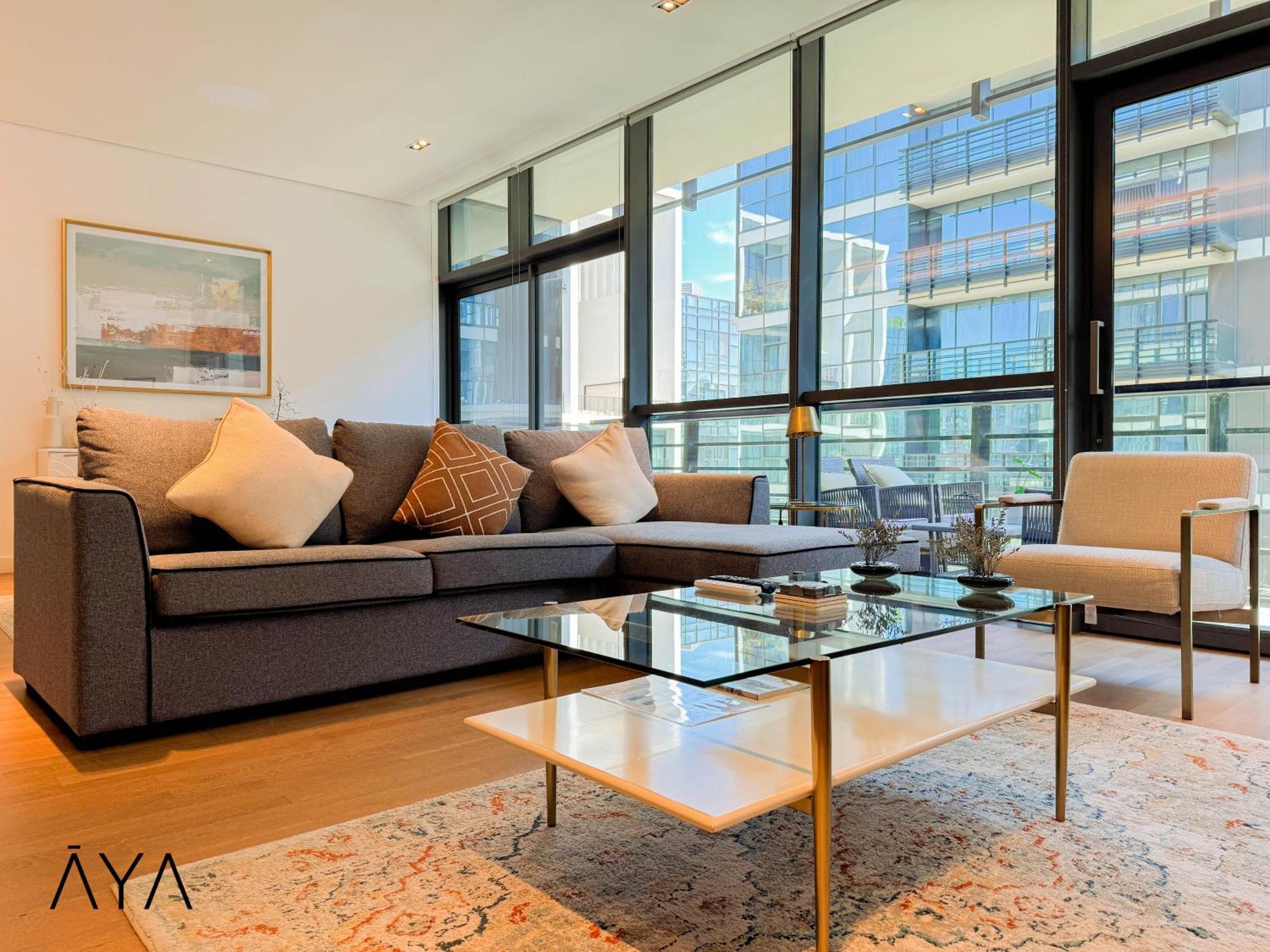 Luxury With Pool, Patio & Gym In Walk Dubái
