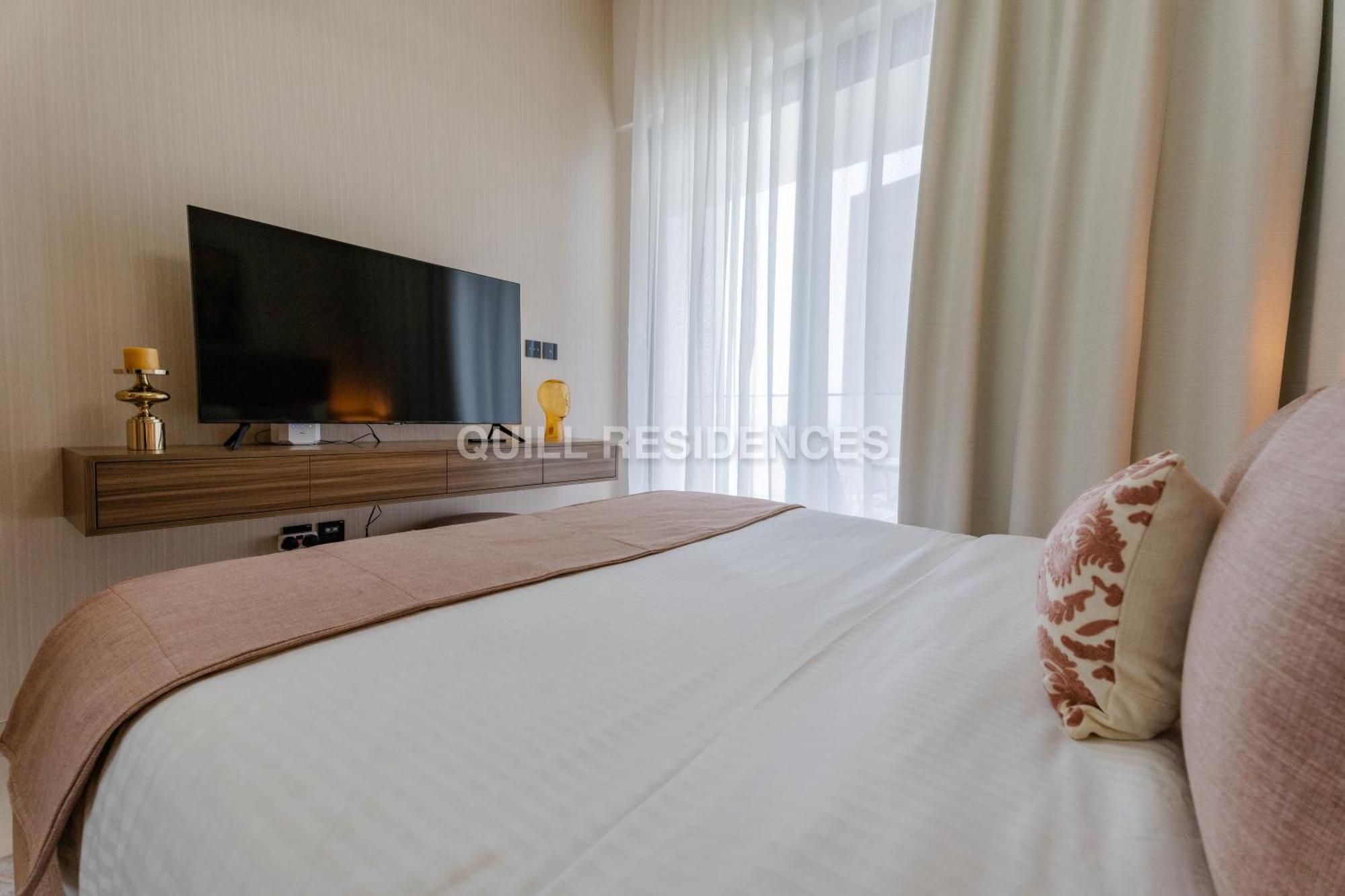 Quill At Binghatti Canal 1 Bedroom Canal View