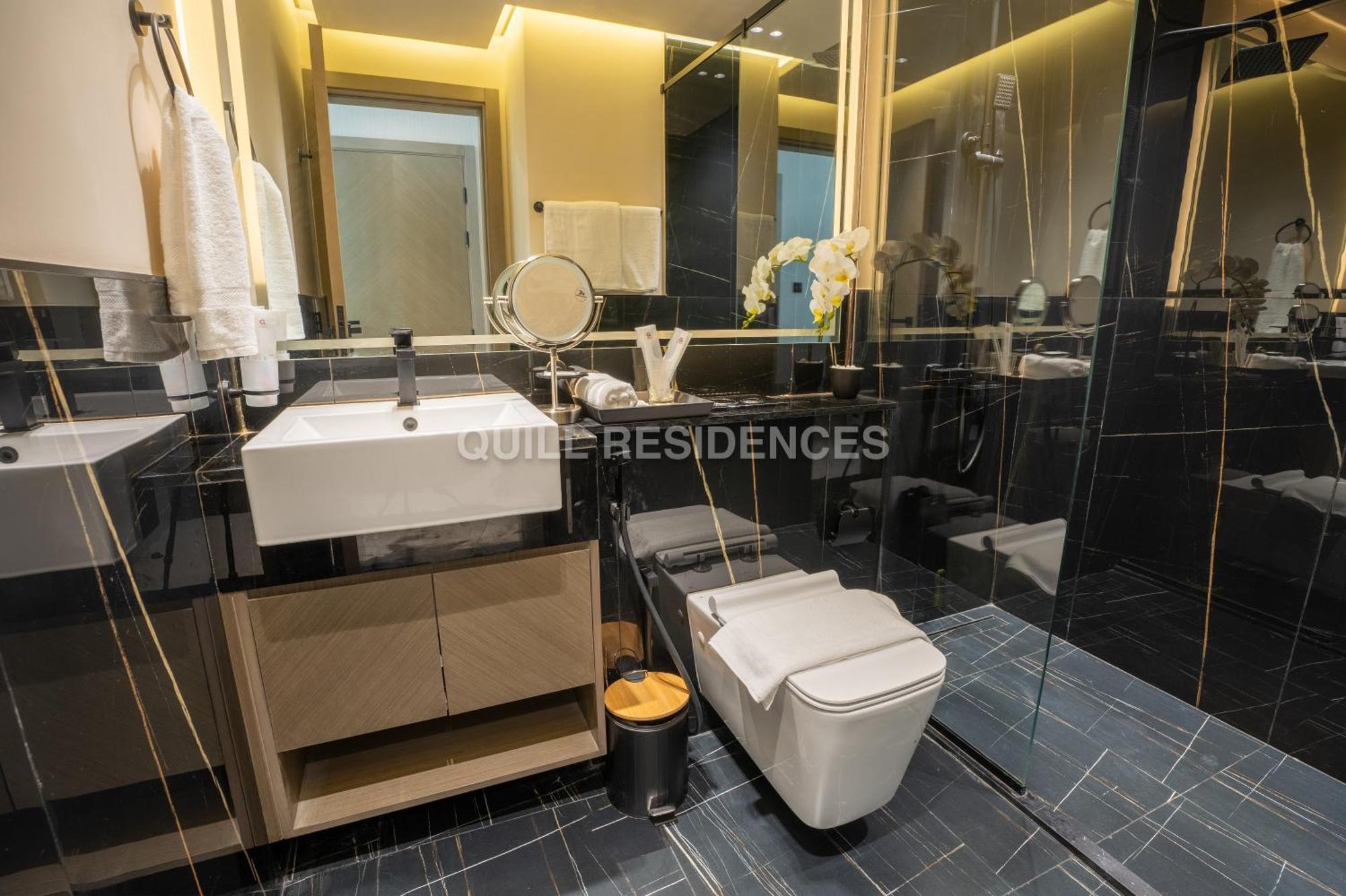 Quill At Binghatti Canal 1 Bedroom Canal View Appartement Dubaï