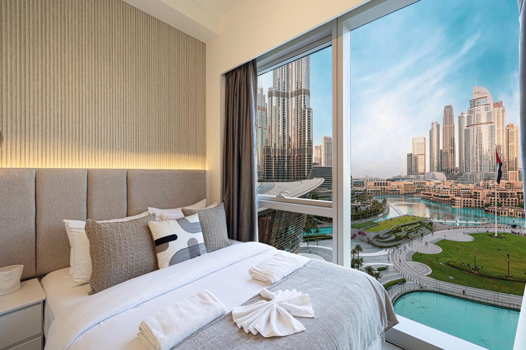 View In With Full Burj Khalifa, Fountains, Park View, Next To Mall And Opera Lägenhet