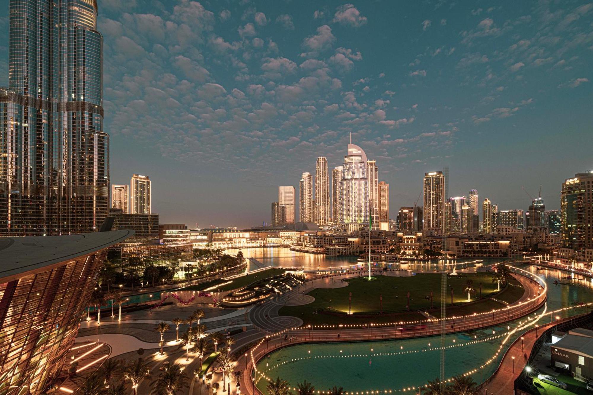 Lägenhet View In With Full Burj Khalifa, Fountains, Park View, Next To Mall And Opera Dubai