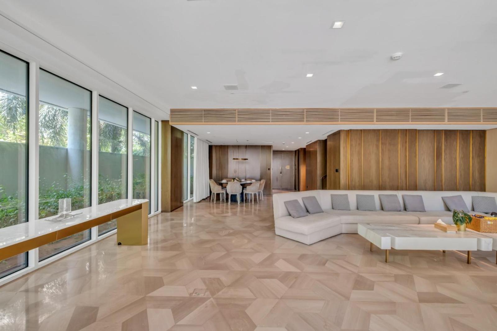 Palm Haven Luxe 3 Bed Townhouse With Private Pool Hébergement de vacances