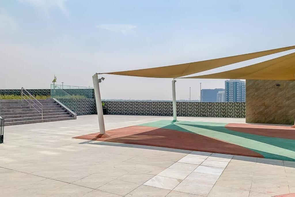 Appartement High Floor With Amenities And Parking