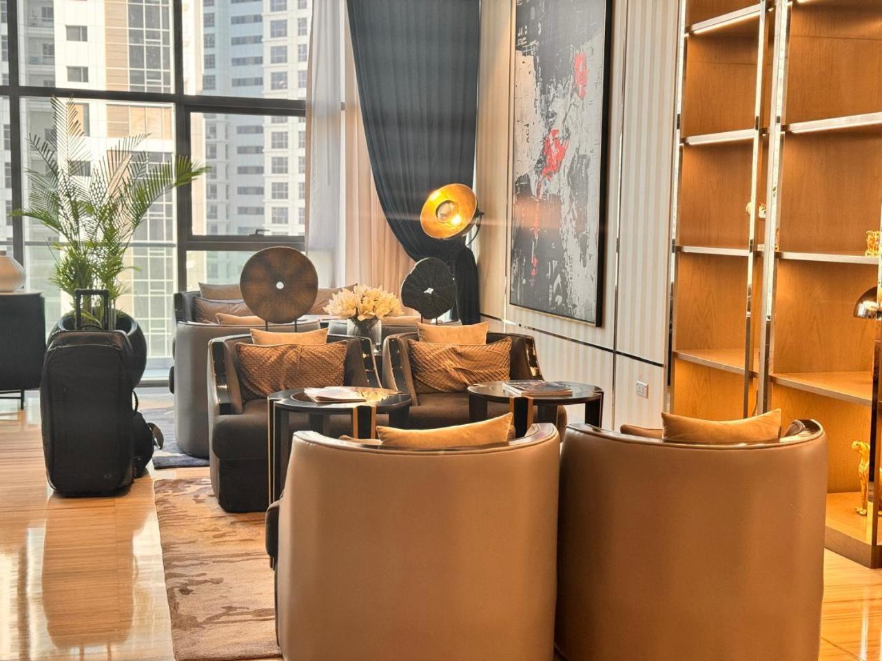 Appartement Avalonstay - Paramount Midtown High Floor With Burj Khalifa View & Infinity Pool Dubaï
