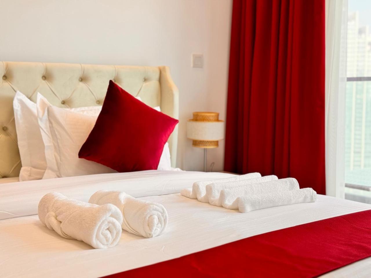 Avalonstay - Paramount Midtown High Floor With Burj Khalifa View & Infinity Pool Dubaï