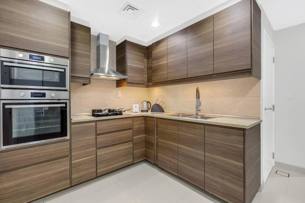 First Class 4br Cozy Jumeirah Retreat * Dubái