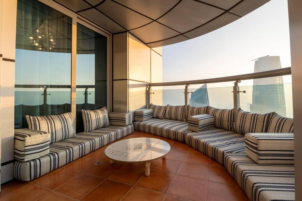 87 Floor Penthouse Full Sea View 5 Bhk * Dubaï