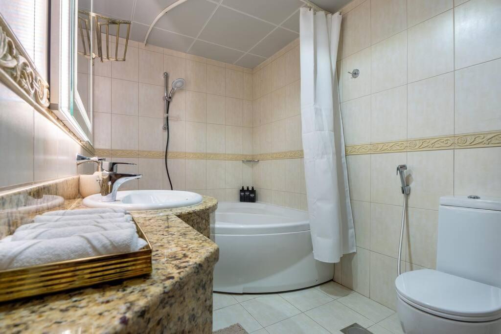 87 Floor Penthouse Full Sea View 5 Bhk * Dubaï