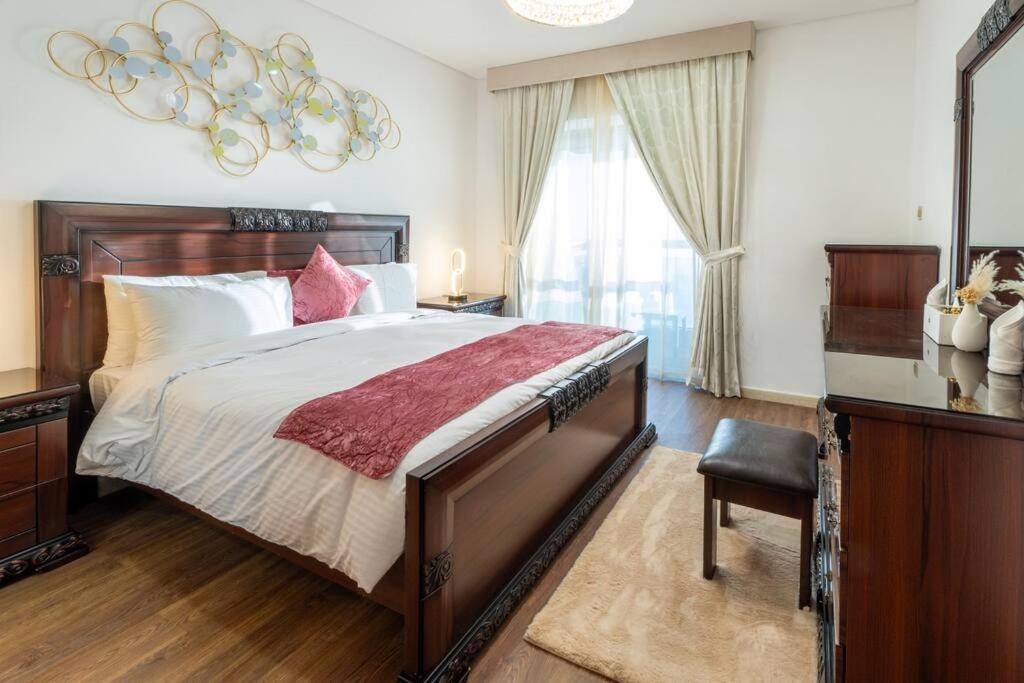 87 Floor Penthouse Full Sea View 5 Bhk *