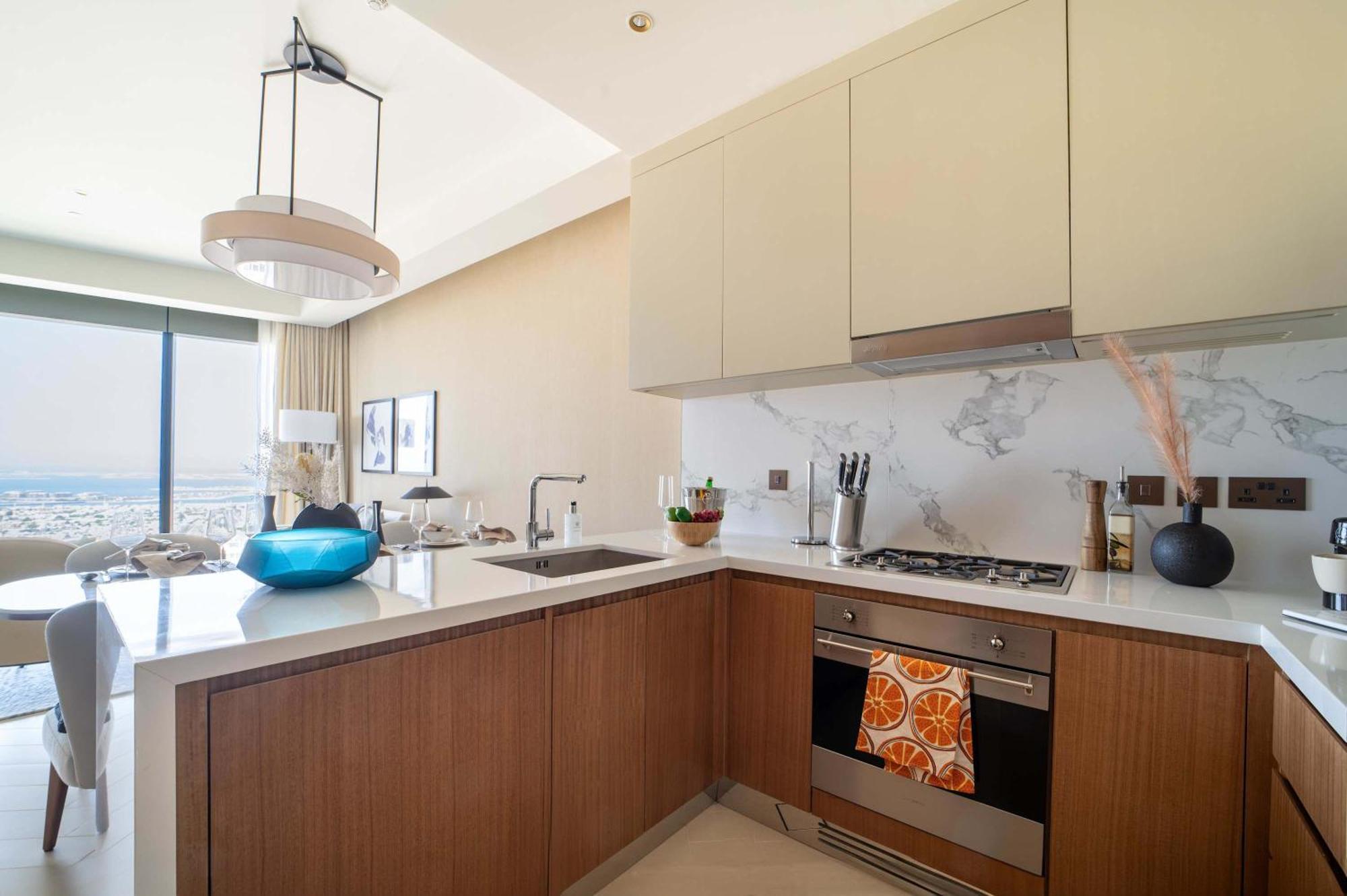 Frank Porter - The Address Opera Residences Appartement
