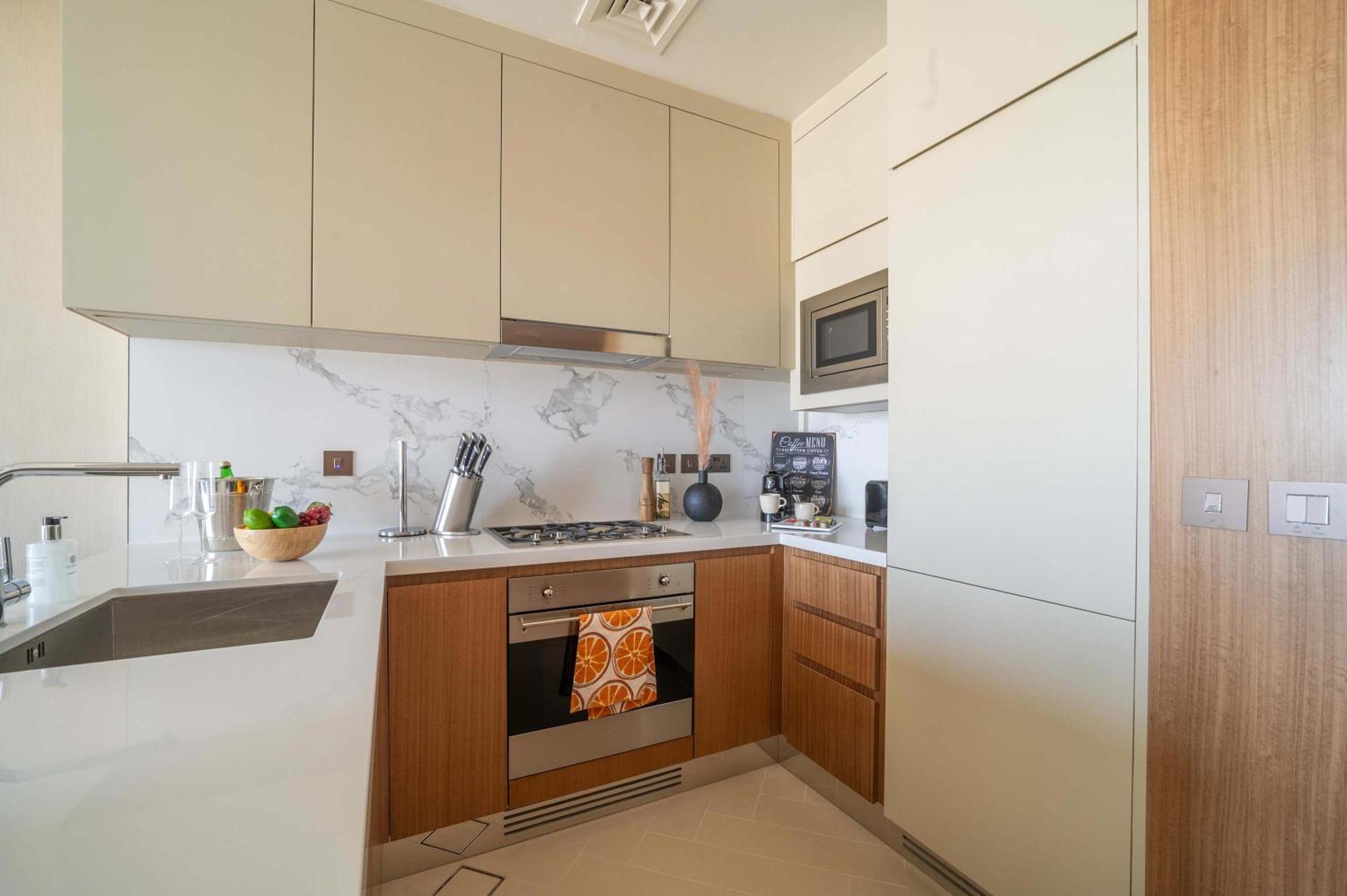 Frank Porter - The Address Opera Residences Dubaï