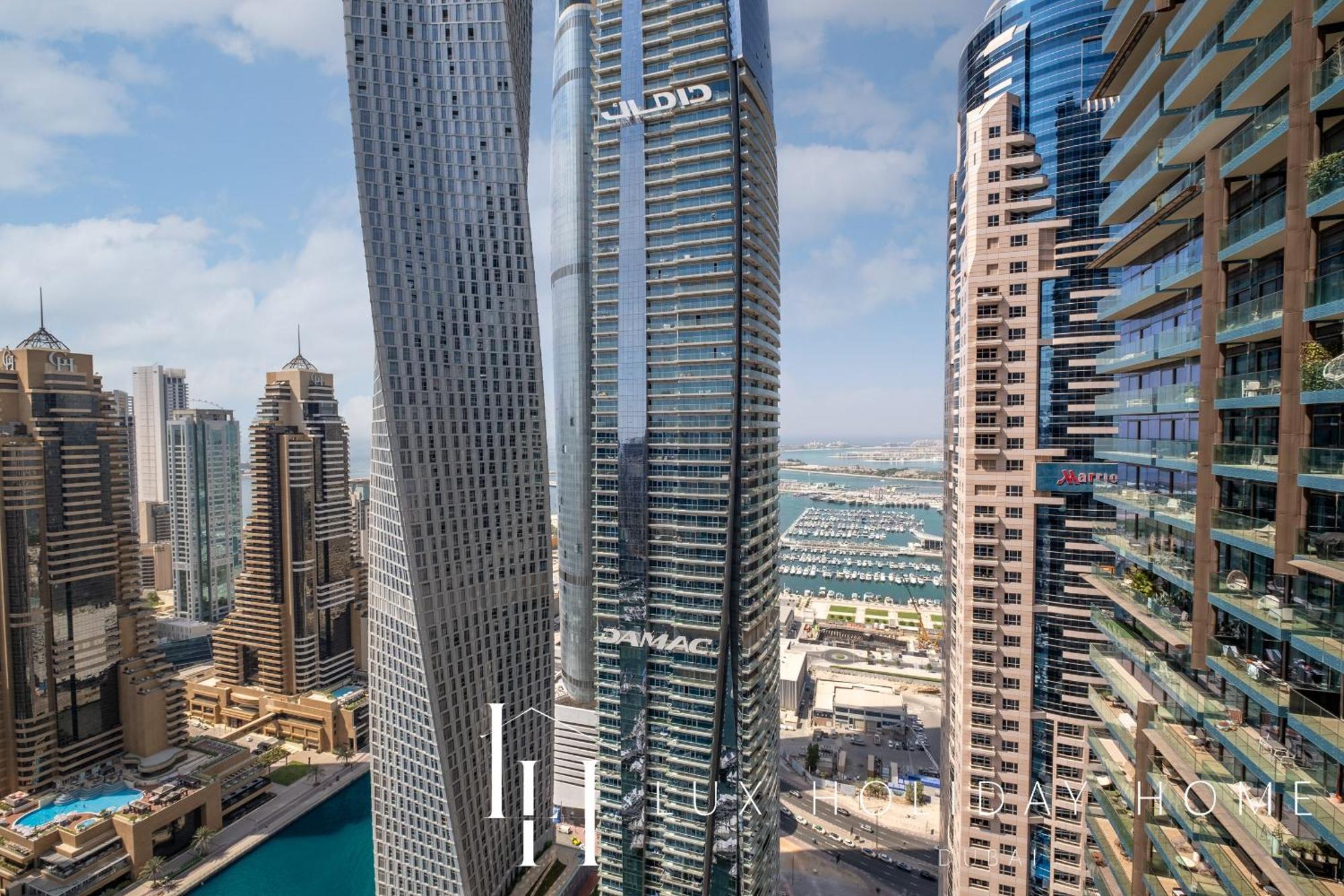 Lux The Marina Gate Sea View Dubai