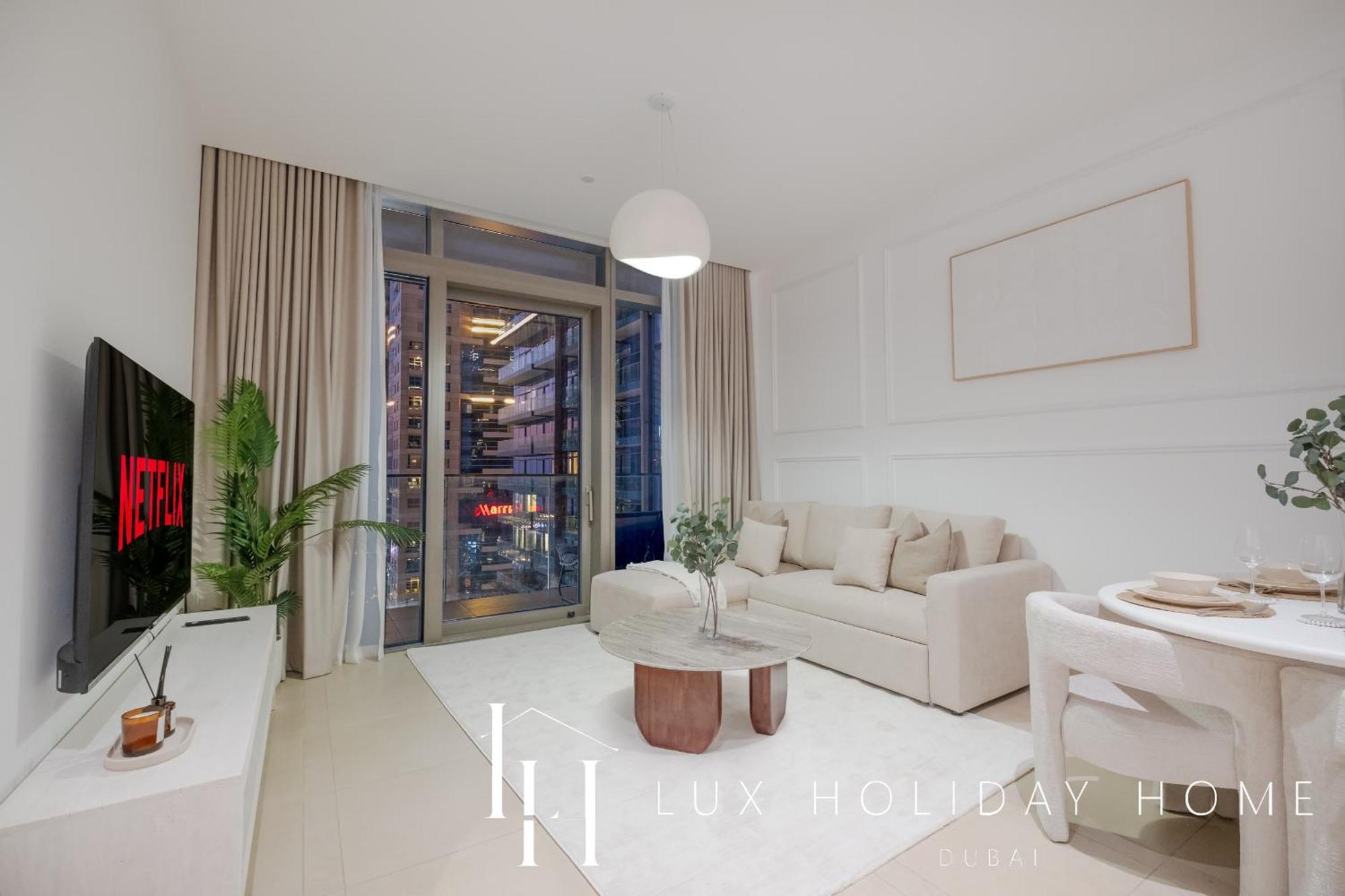 Apartment Lux The Marina Gate Sea View *