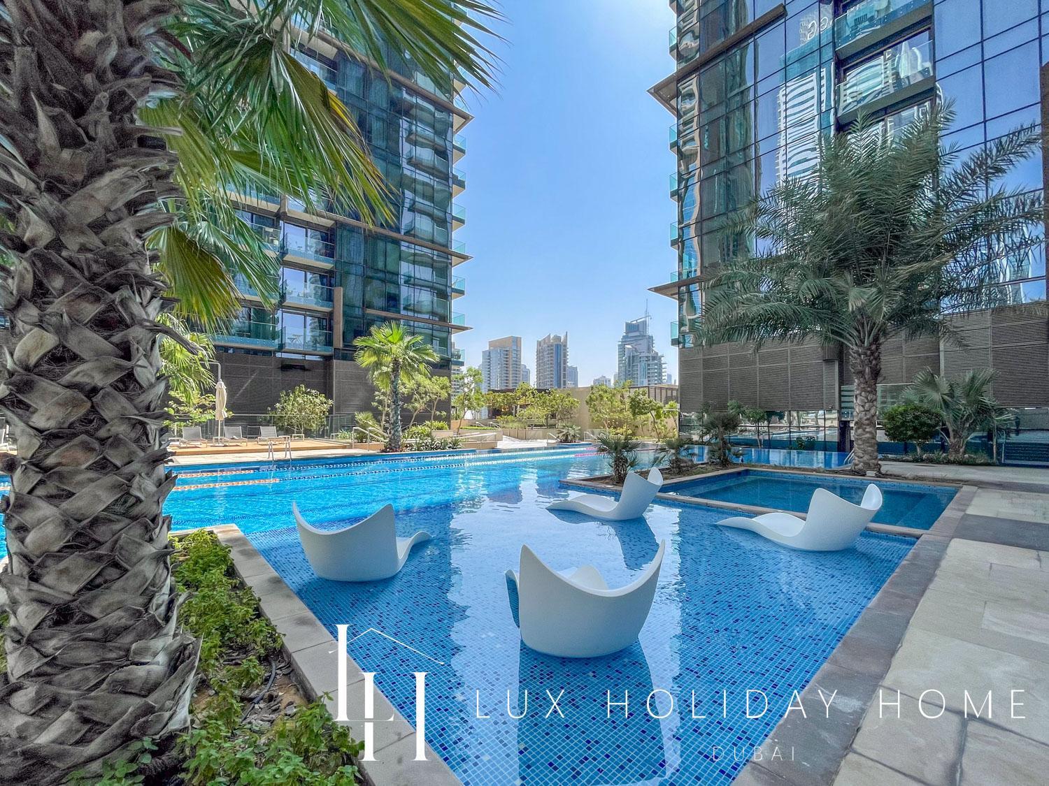 Lux The Marina Gate Sea View *