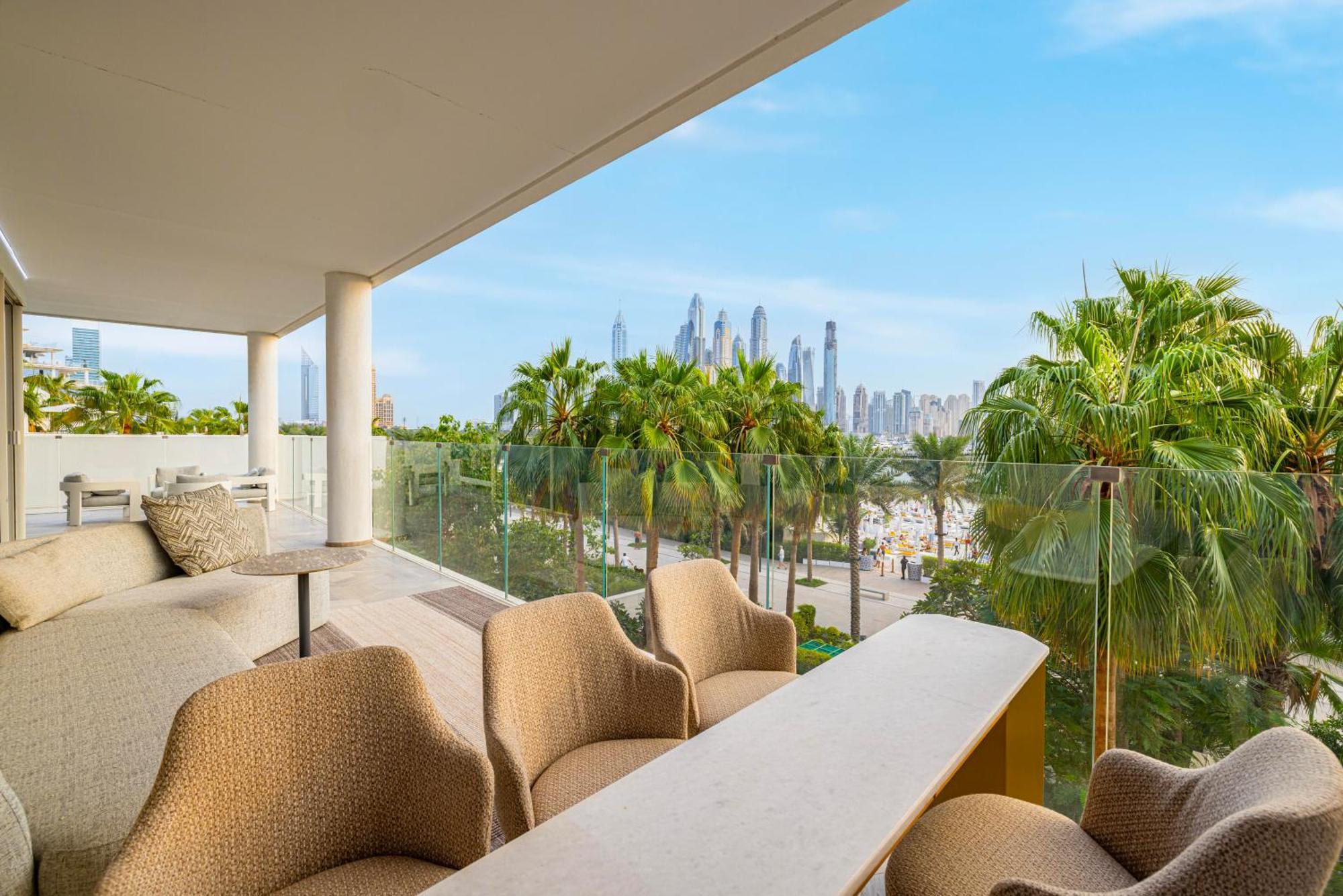 Five Palm Upgraded 4 Bedrooms With Private Pool * Dubaï