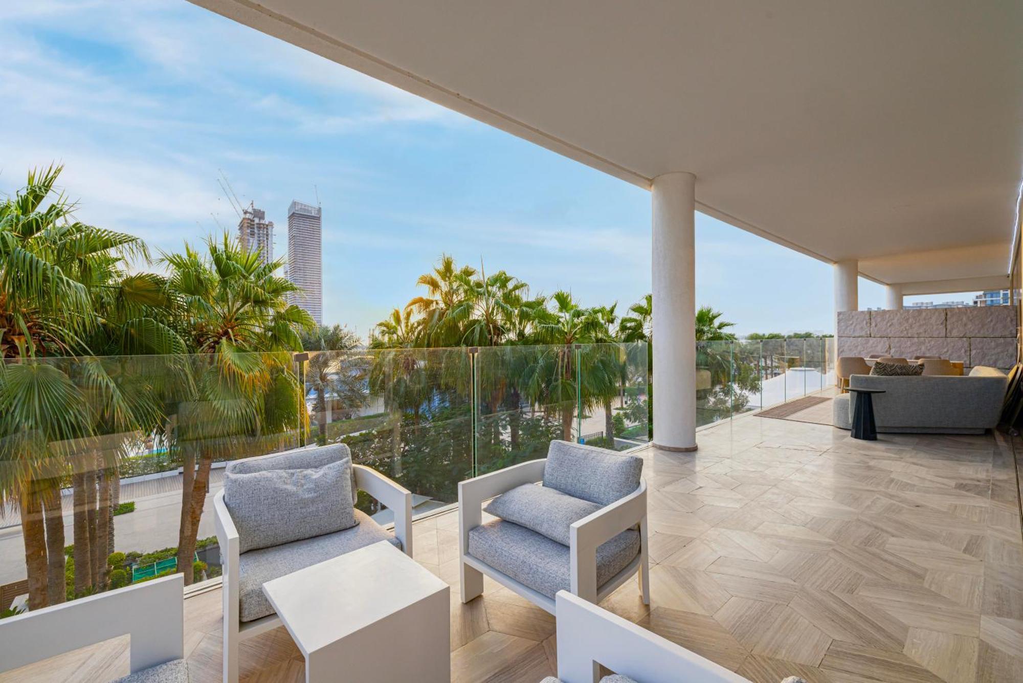 Appartement Five Palm Upgraded 4 Bedrooms With Private Pool Dubaï