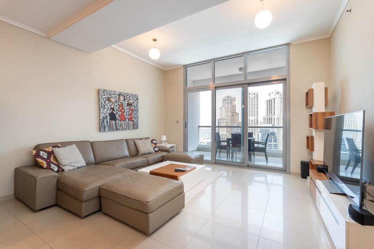 Spacious 2-bedroom With Marina Views In Dec Tower 2 Appartement