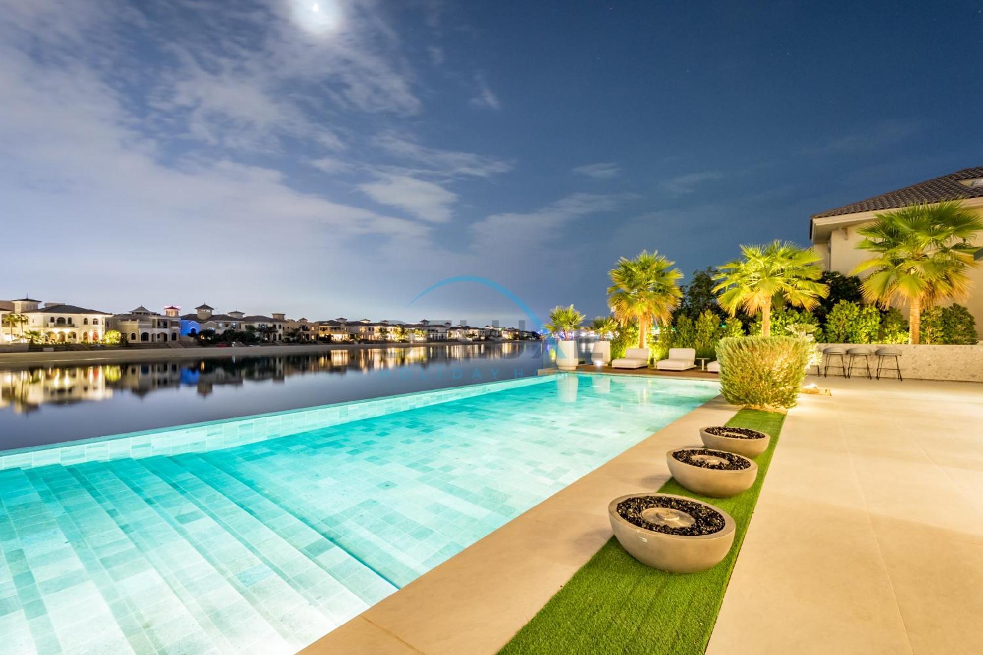Exclusive 4br With 2 Assistant And Private Pool In Frond K, Palm Jumeirah By Deluxe Homes Dubaï