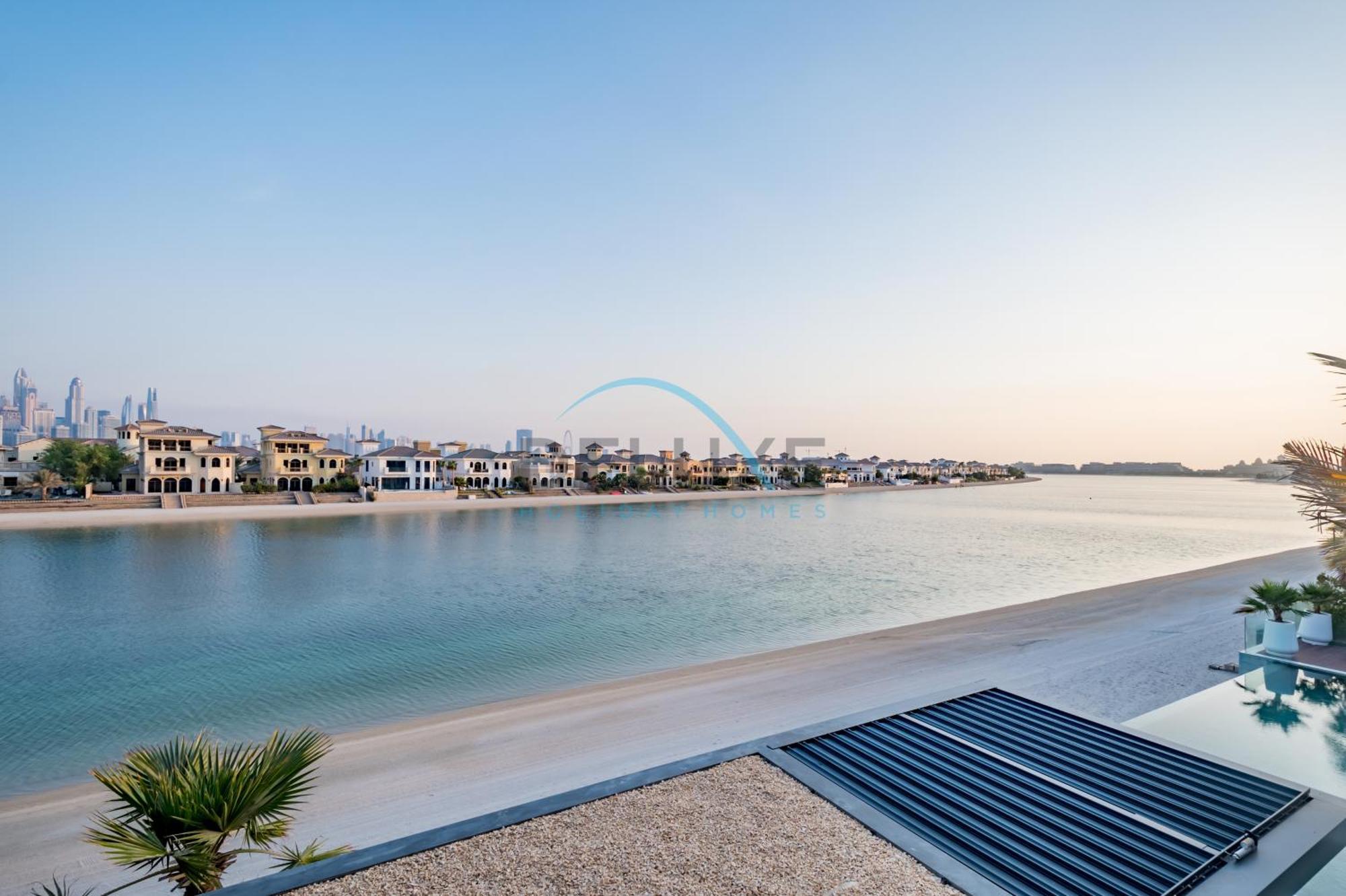 Exclusive 4br With 2 Assistant And Private Pool In Frond K, Palm Jumeirah By Deluxe Homes Appartement Dubaï