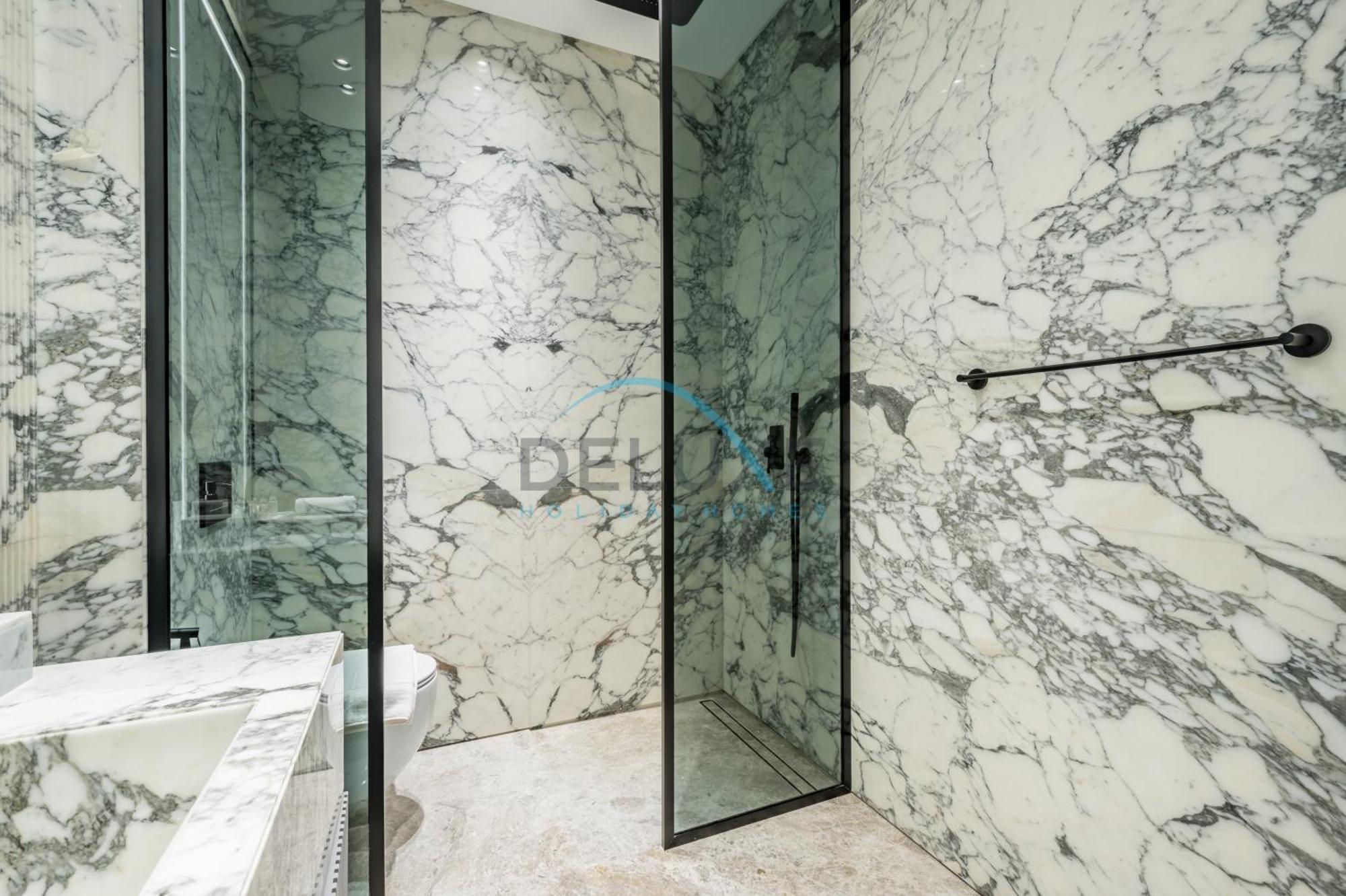 Exclusive 4br With 2 Assistant And Private Pool In Frond K, Palm Jumeirah By Deluxe Homes * Dubaï