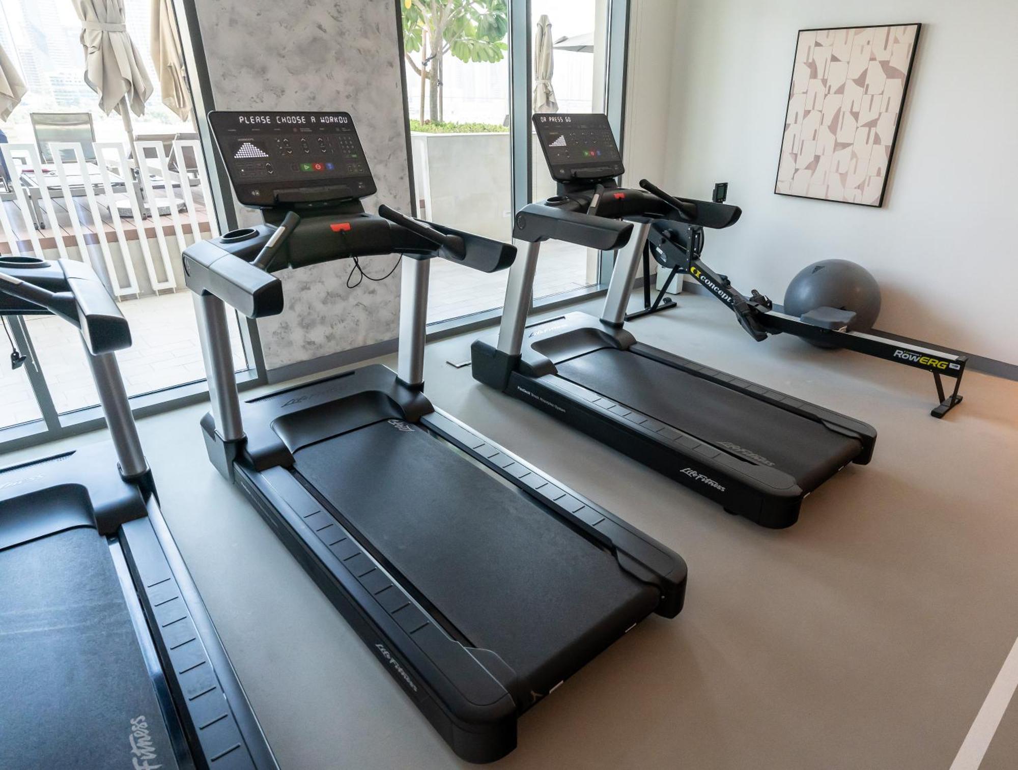 Upscale Family Friendly 4 Bedroom On Private With Amazing Views Lägenhet Dubai