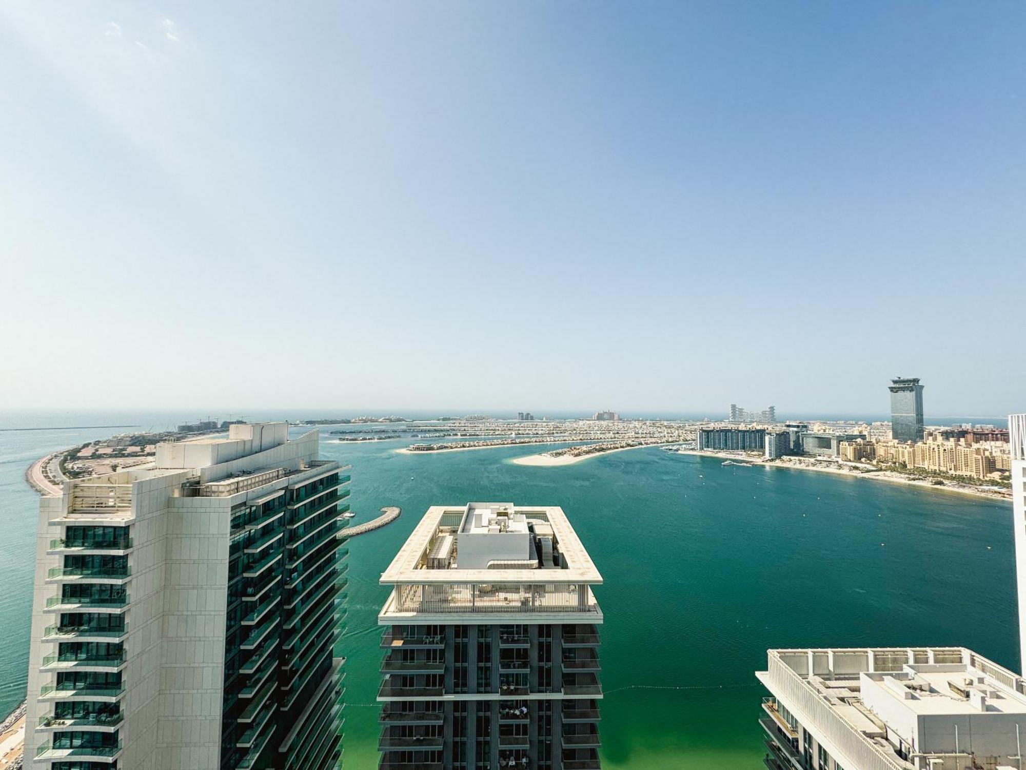 Stunning Beachfront 1br In Palm Jumeirah *