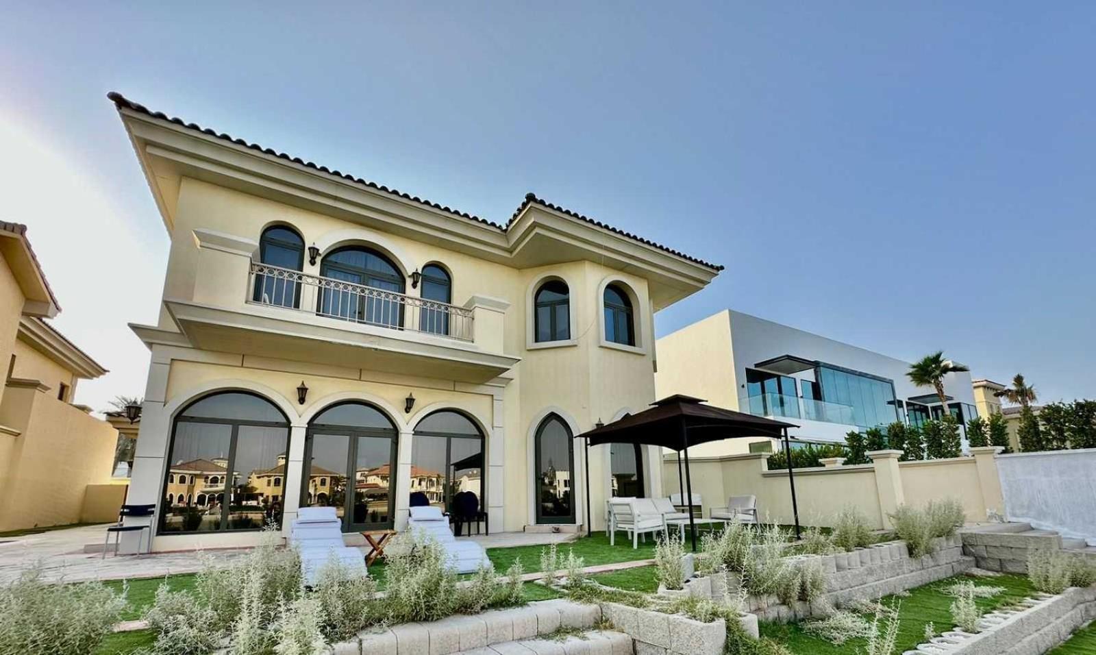 Palm Jumeirah - 4br - Private Beach - Cityapartmentstay Casa vacanze