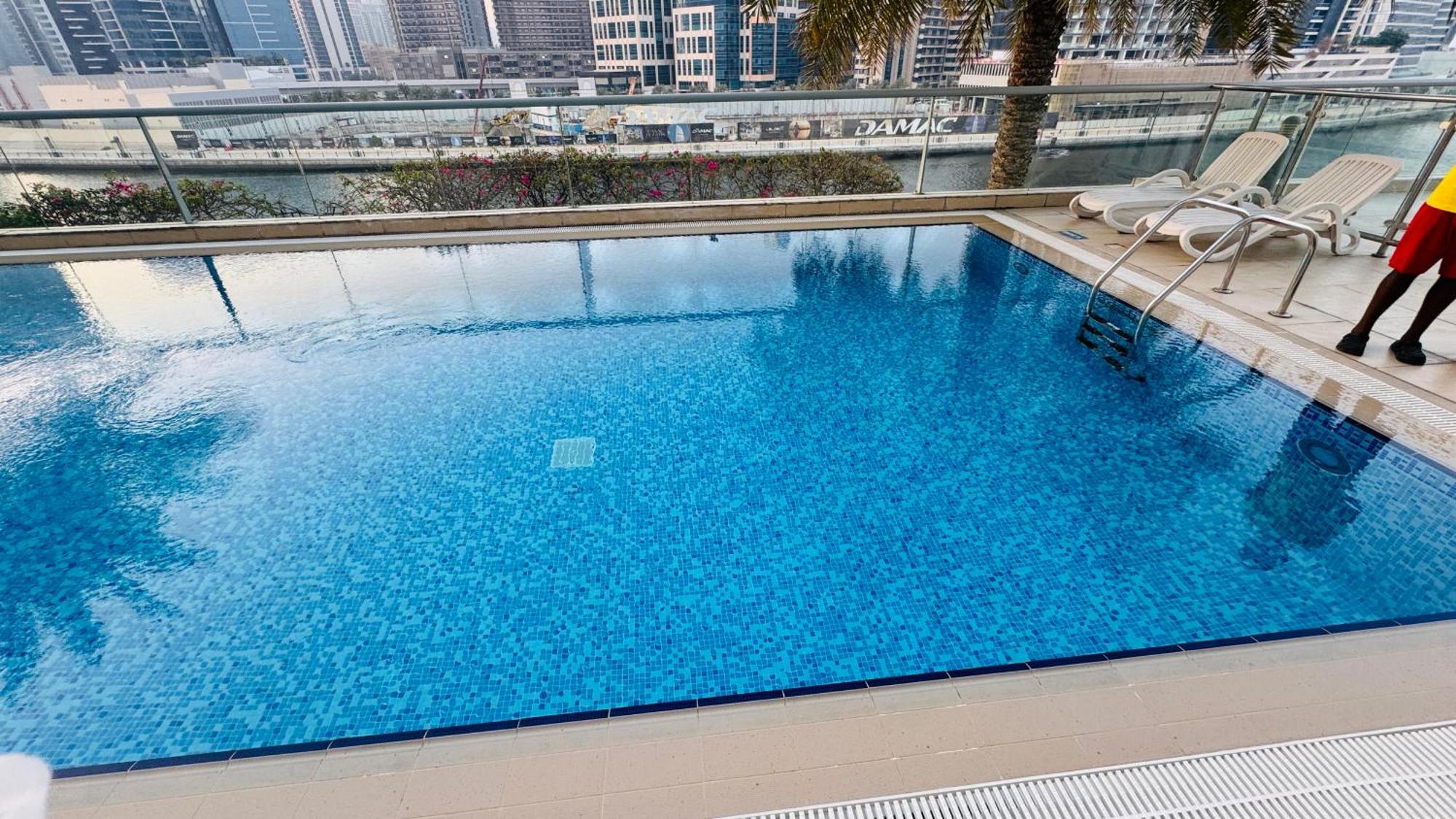 Lägenhet Stylish Fairview In Business Bay Canal View Marasi Drive Dubai