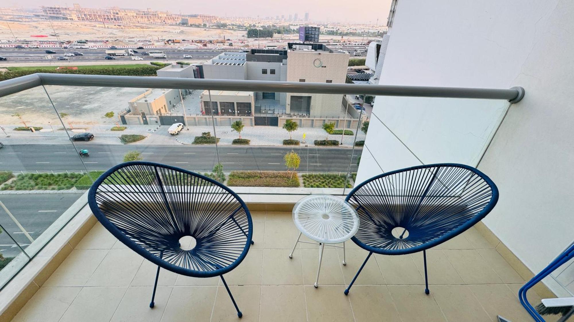 Lägenhet Stylish Fairview In Business Bay Canal View Marasi Drive *