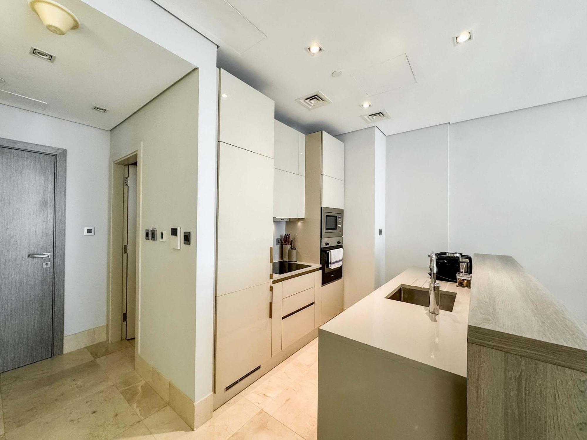 Homey Upgraded 1bdr Th8 W Access * Dubaï