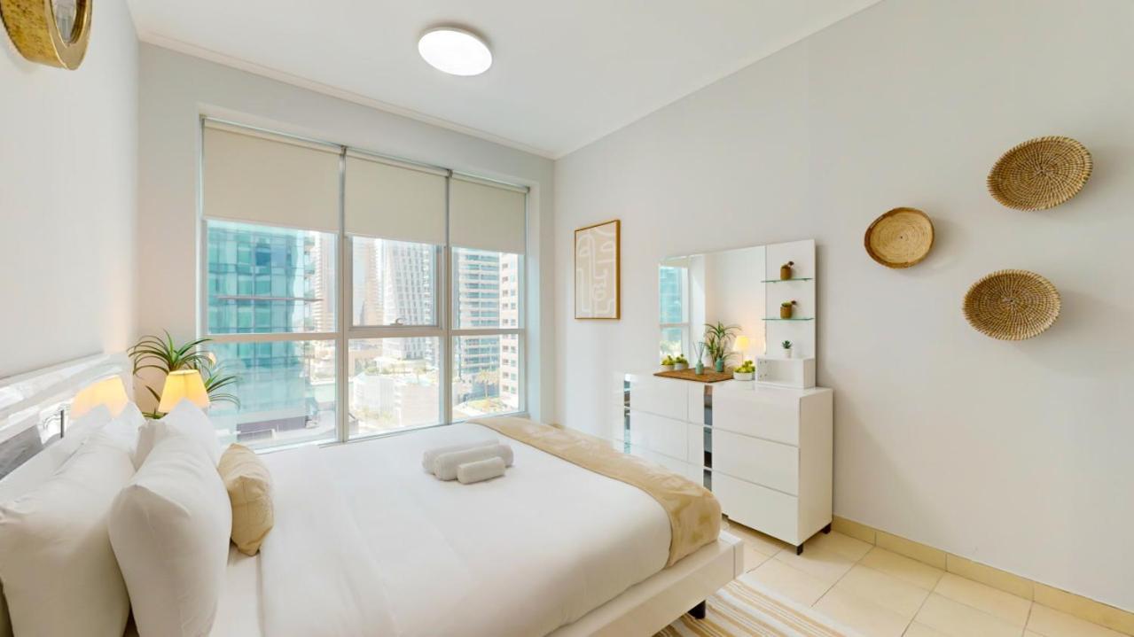 Torch Tower - Cosy Two Bedroom In Marina Appartement