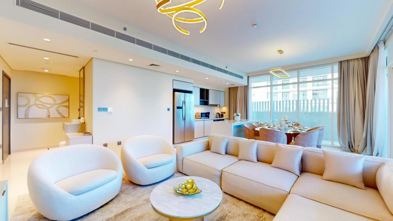 Sunrise Bay Tower 2 - Classy Three Bedroom Dubaï